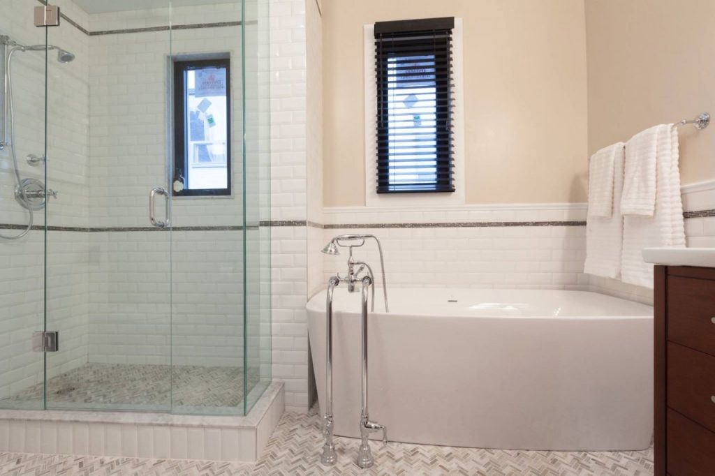 Before Replacing A Bathtub With Shower, How To Switch From Bathtub Shower